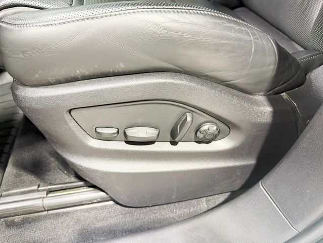 2022 Porsche Cayenne Platinum Edition AWD - 22911966 - 30