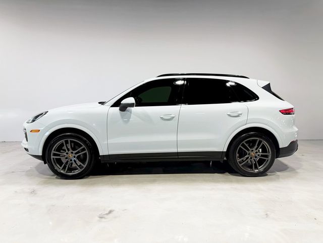 2022 Porsche Cayenne Platinum Edition AWD - 22911966 - 3