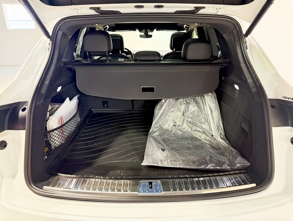 2022 Porsche Cayenne Platinum Edition AWD - 22911966 - 43