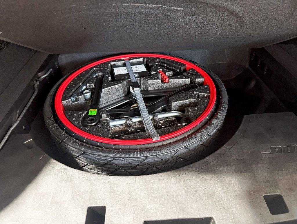 2022 Porsche Cayenne Platinum Edition AWD - 22911966 - 45