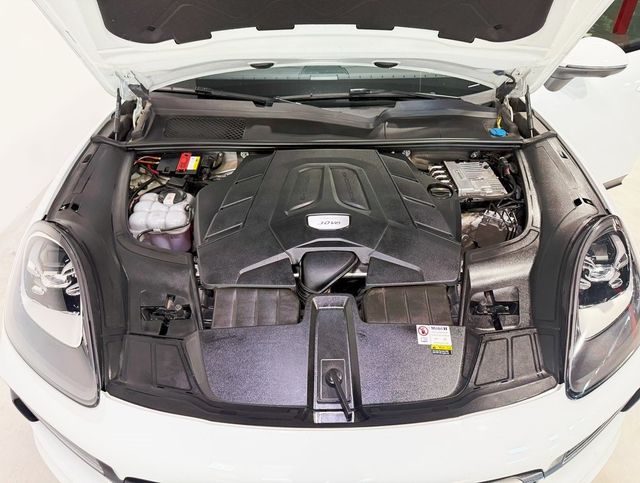 2022 Porsche Cayenne Platinum Edition AWD - 22911966 - 56