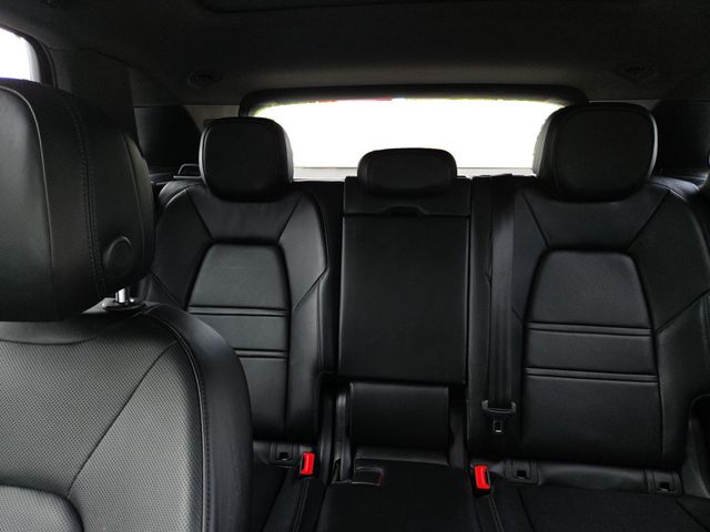 2022 Porsche Cayenne Platinum Edition AWD - 23051420 - 12
