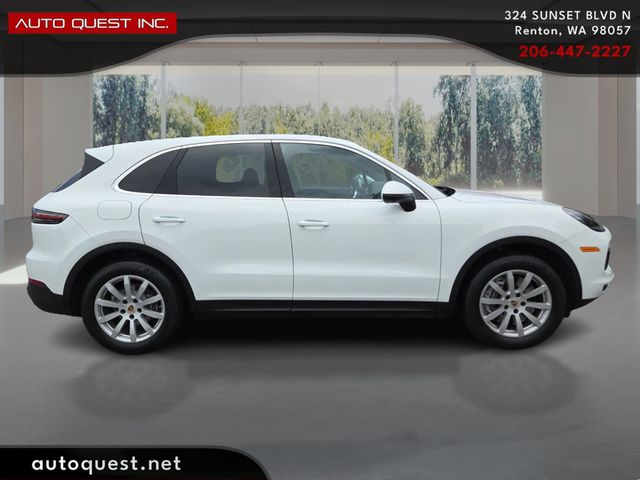 2022 Porsche Cayenne Platinum Edition AWD - 23051420 - 3