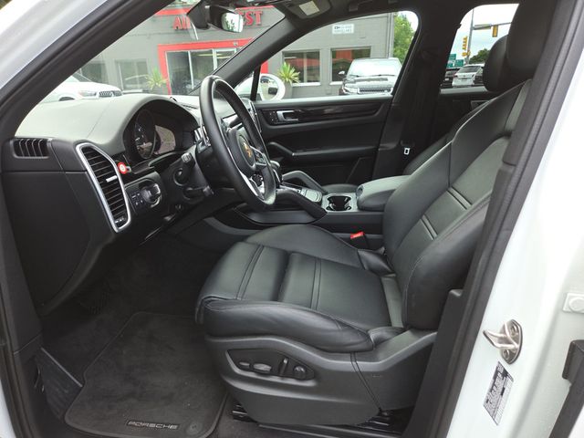 2022 Porsche Cayenne Platinum Edition AWD - 23051420 - 8
