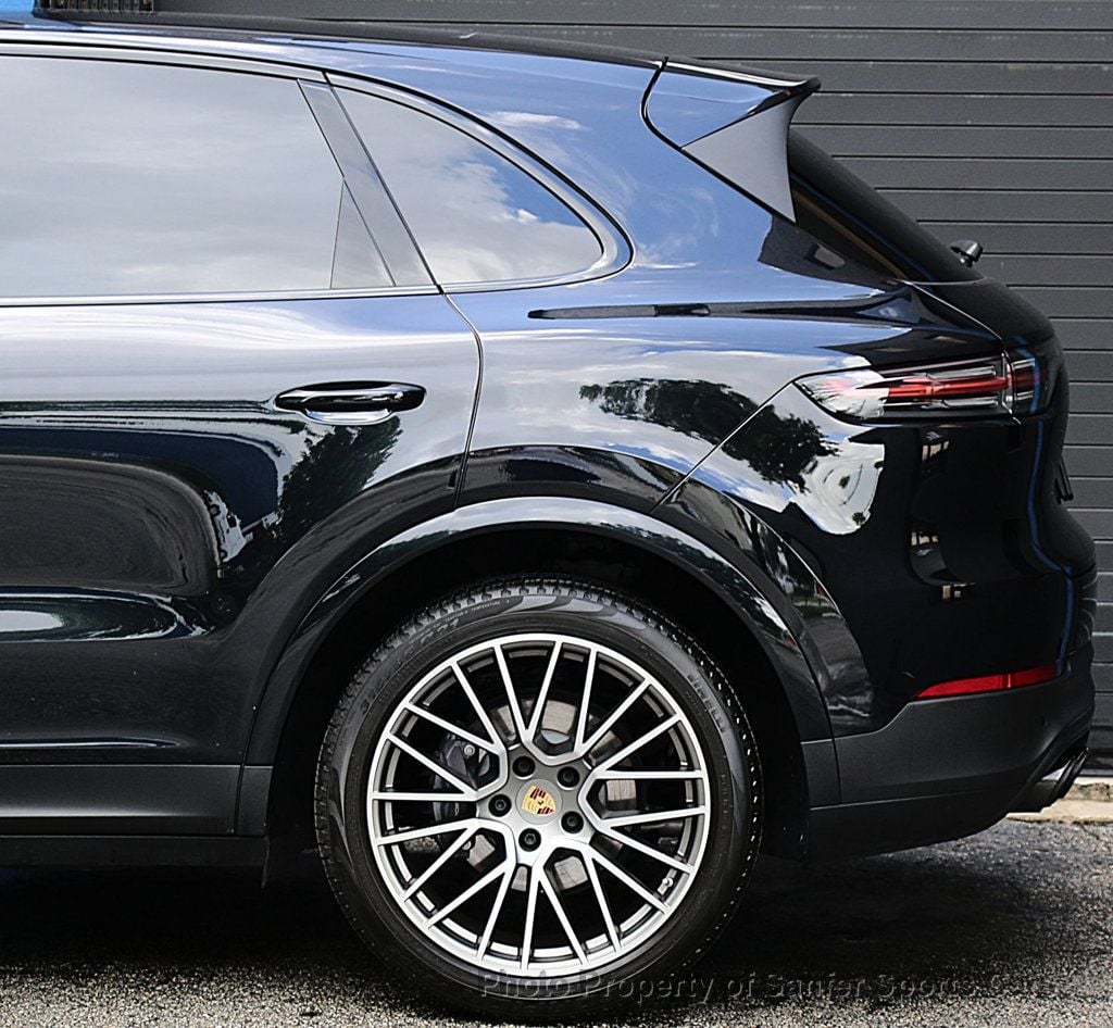 2022 Porsche Cayenne Platinum Edition AWD - 23057007 - 16