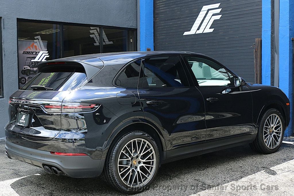 2022 Porsche Cayenne Platinum Edition AWD - 23057007 - 5