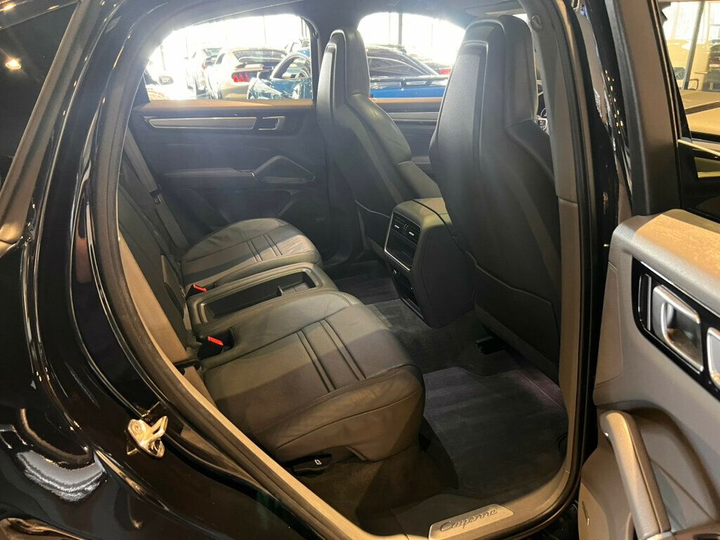 2022 Porsche Cayenne PlatinumEditionCoupe/Hybrid/HtdSeats/SportChronoPkg/PanoRoof - 22982072 - 26