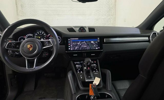 2022 Porsche Cayenne Platinum Edition E-Hybrid AWD - 22967211 - 9