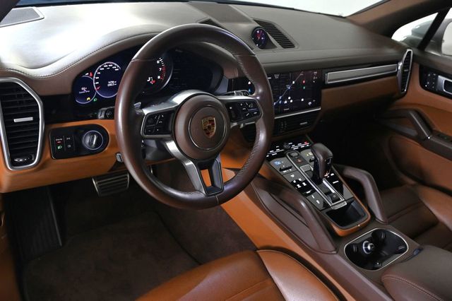 2022 Porsche Cayenne S Platinum Edition - 22974094 - 3