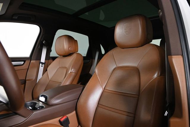 2022 Porsche Cayenne S Platinum Edition - 22974094 - 4