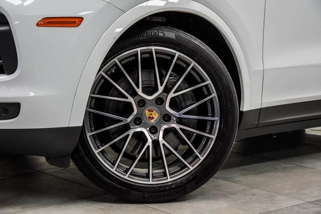 2022 Porsche Cayenne S Platinum Edition AWD - 23062795 - 3