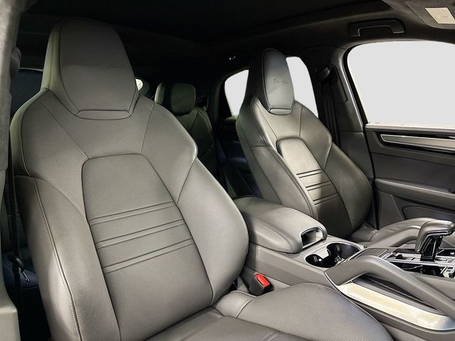 2022 Porsche Cayenne Turbo Coupe AWD - 23033979 - 14