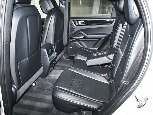 2022 Porsche Cayenne Coupe Base - 22934247 - 51