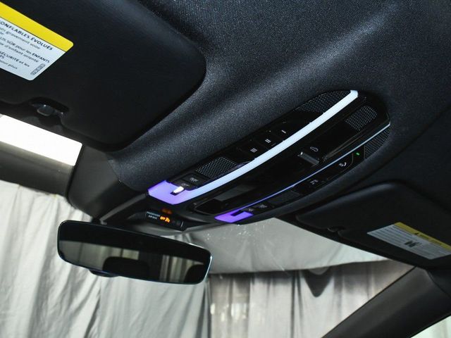 2022 Porsche Cayenne Coupe Platinum Edition - 23006485 - 40