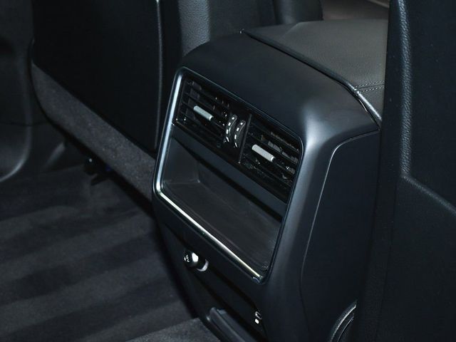 2022 Porsche Cayenne Coupe Platinum Edition - 23006485 - 52