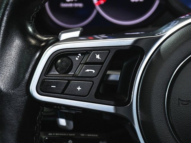 2022 Porsche Cayenne Coupe Platinum Edition - 23011160 - 32