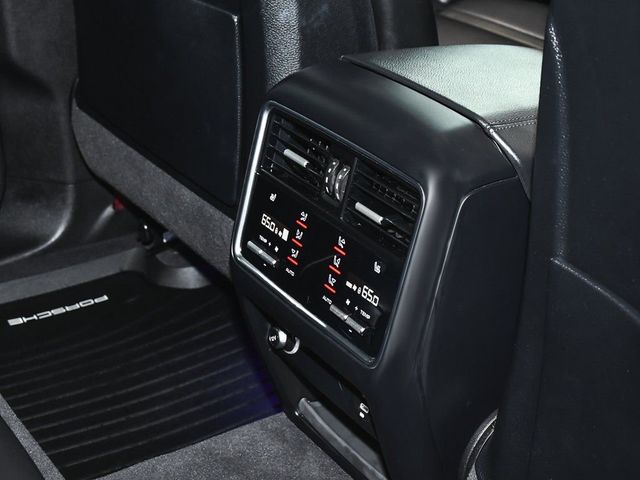 2022 Porsche Cayenne Coupe Platinum Edition - 23011160 - 56