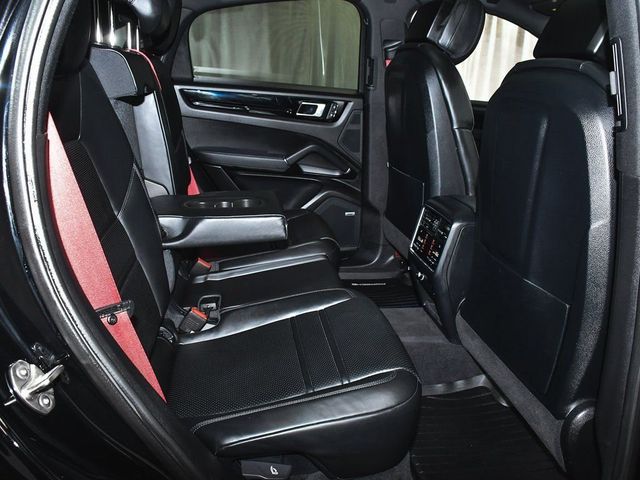 2022 Porsche Cayenne Coupe Platinum Edition - 23011160 - 58