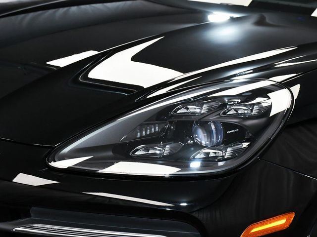 2022 Porsche Cayenne Coupe Platinum Edition - 23011160 - 76