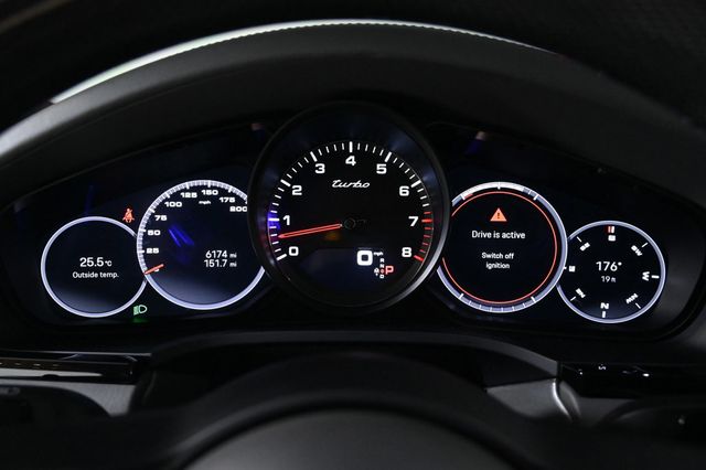 2022 Porsche Cayenne Coupe Turbo - 22993564 - 14