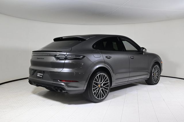 2022 Porsche Cayenne Coupe Turbo - 22993564 - 6