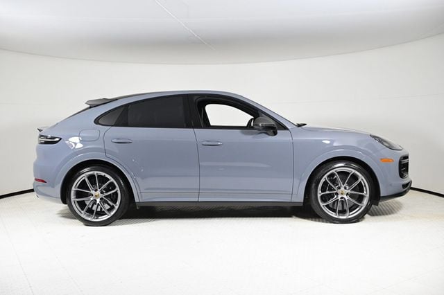 2022 Porsche Cayenne Coupe Turbo GT - 22734159 - 5