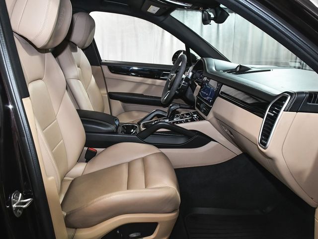 2022 Porsche Cayenne E-Hybrid Base - 22935992 - 52