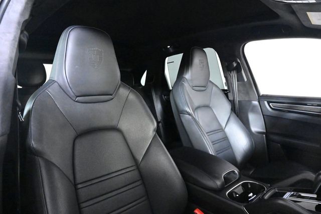 2022 Porsche Cayenne E-Hybrid Turbo S - 23014283 - 17