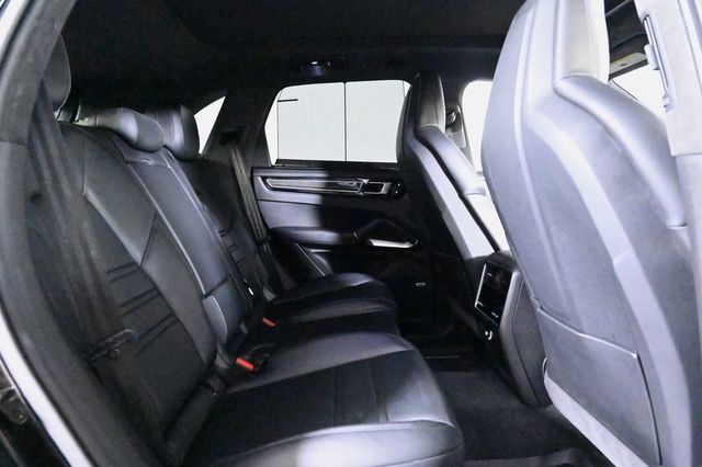 2022 Porsche Cayenne E-Hybrid Turbo S - 23014283 - 18