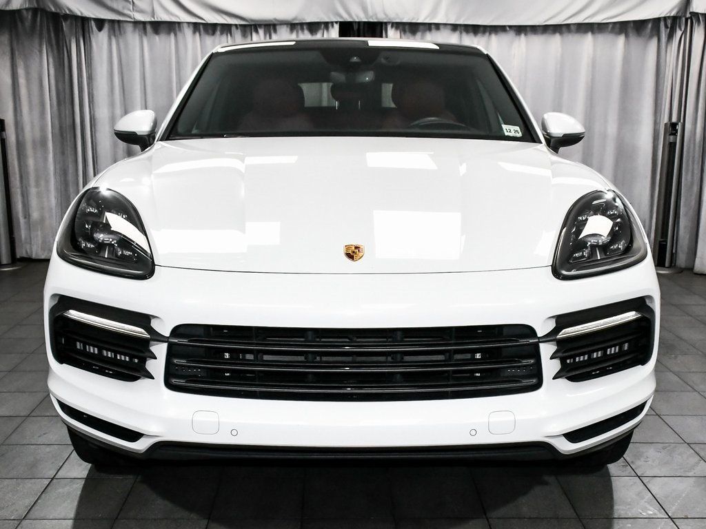 2022 Porsche Cayenne E-Hybrid Coupe Base photo 2