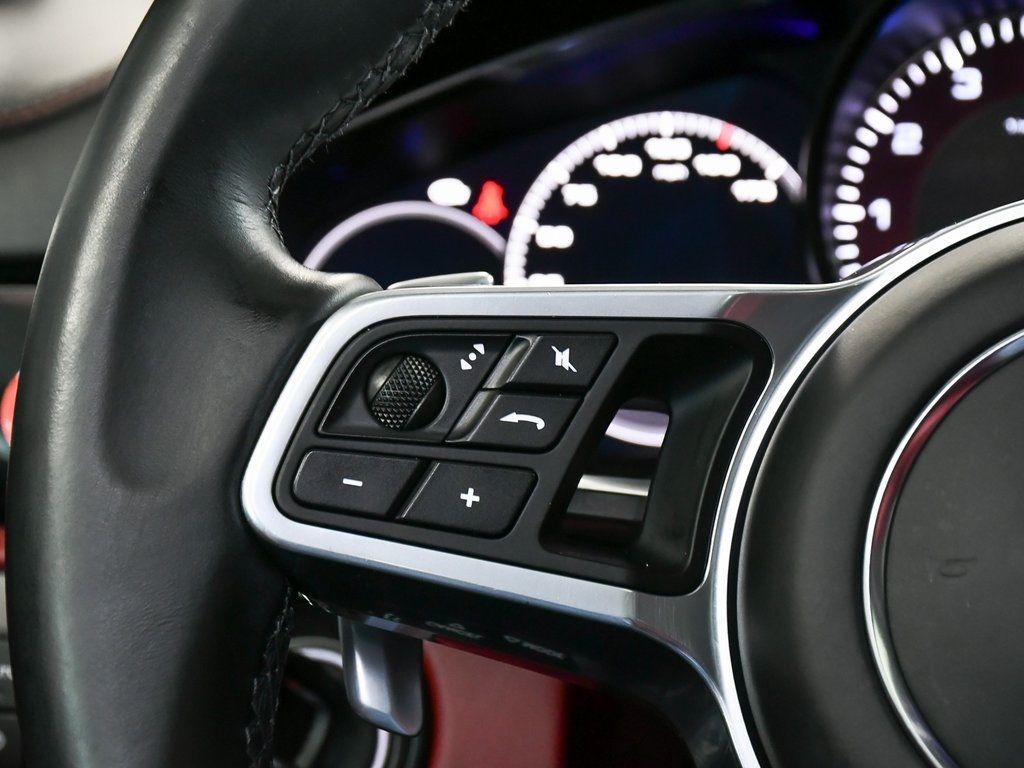 2022 Porsche Cayenne E-Hybrid Coupe Base photo 30