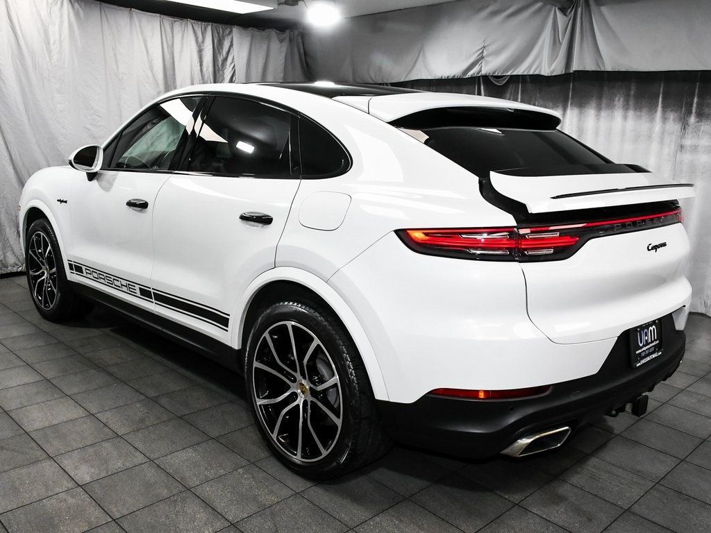 2022 Porsche Cayenne E-Hybrid Coupe Base photo 4