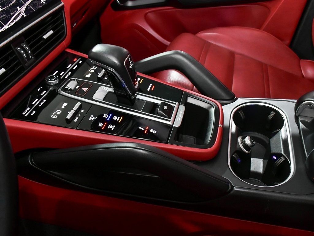 2022 Porsche Cayenne E-Hybrid Coupe Base photo 37