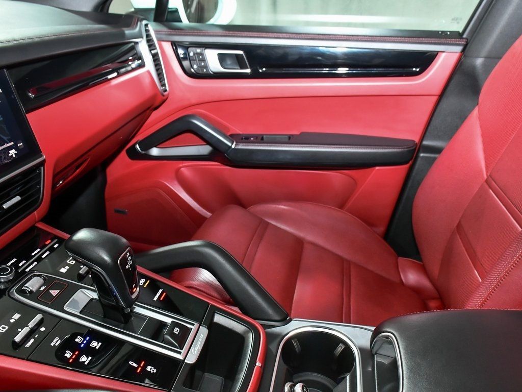 2022 Porsche Cayenne E-Hybrid Coupe Base photo 40