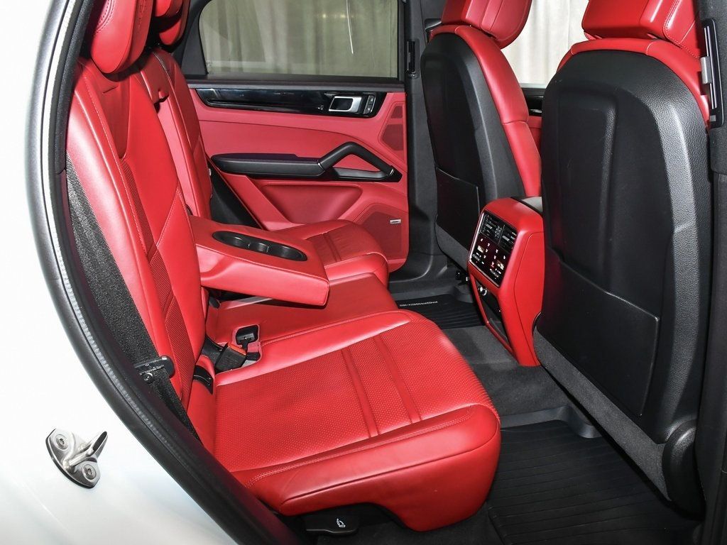 2022 Porsche Cayenne E-Hybrid Coupe Base photo 47