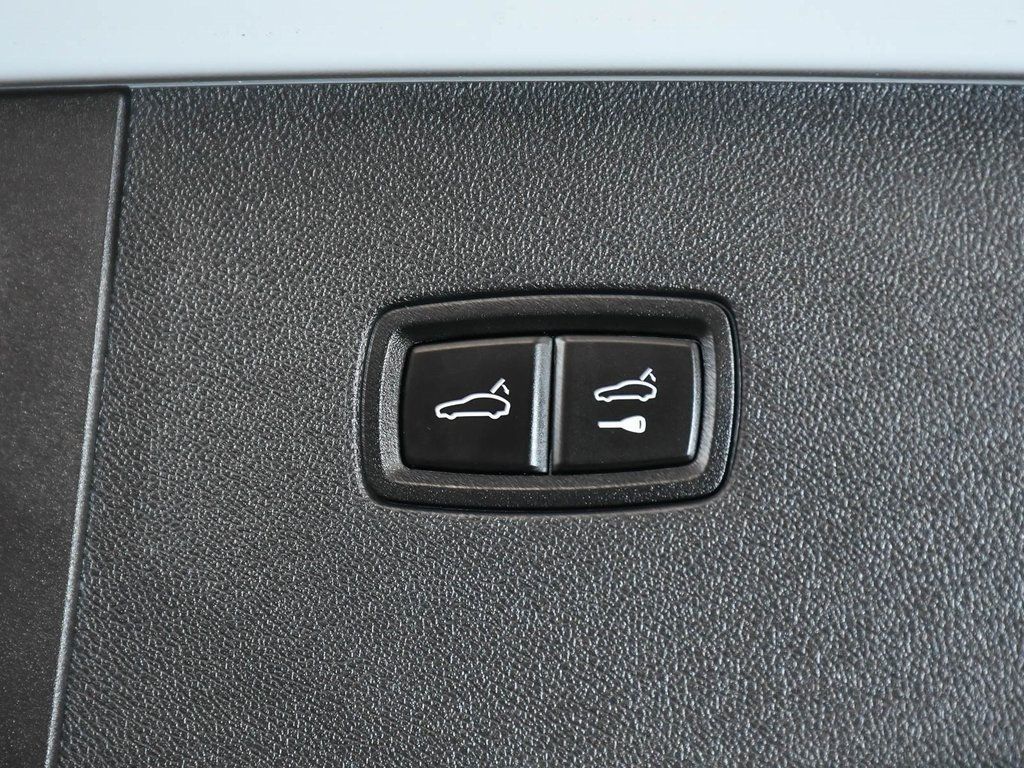 2022 Porsche Cayenne E-Hybrid Coupe Base photo 54