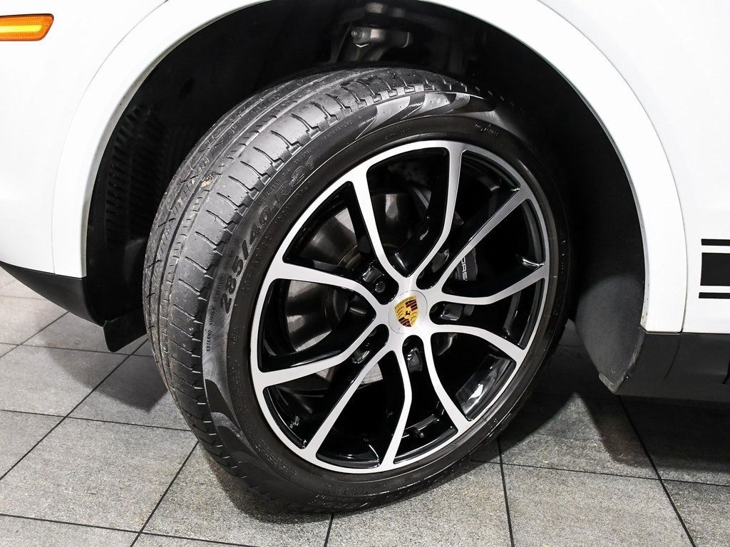 2022 Porsche Cayenne E-Hybrid Coupe Base photo 7