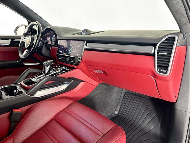 2022 Porsche Cayenne E-Hybrid Coupe Turbo S - 22995805 - 12