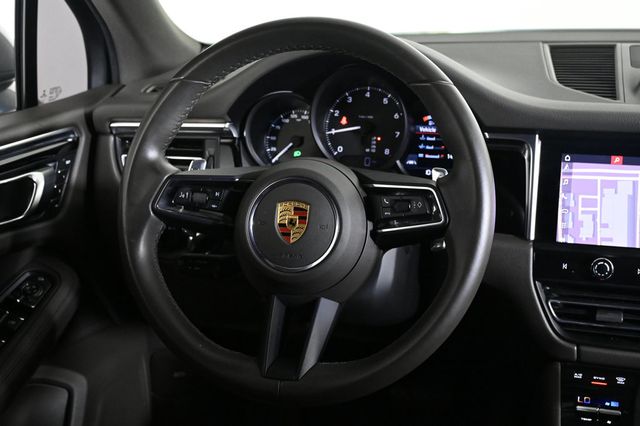 2022 Porsche Macan AWD - 22956314 - 11
