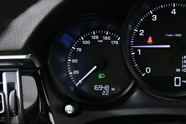 2022 Porsche Macan AWD - 22956314 - 13