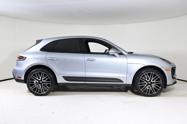 2022 Porsche Macan AWD - 22956314 - 7