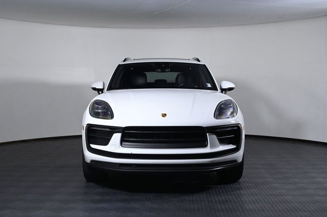 2022 Porsche Macan AWD - 23023073 - 9
