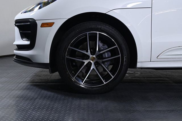2022 Porsche Macan AWD - 23023073 - 26