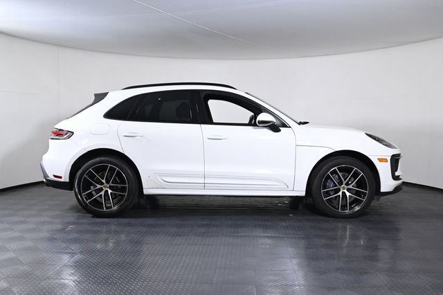 2022 Porsche Macan AWD - 23023073 - 7