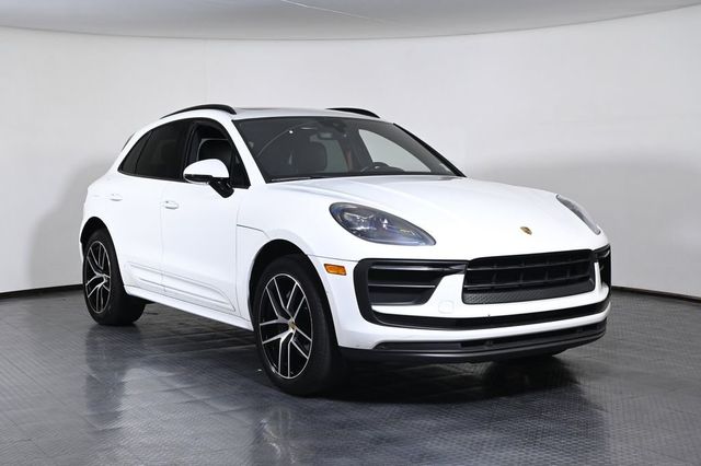 2022 Porsche Macan AWD - 23023073 - 8