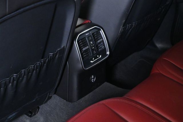 2022 Porsche Macan AWD - 23026314 - 19