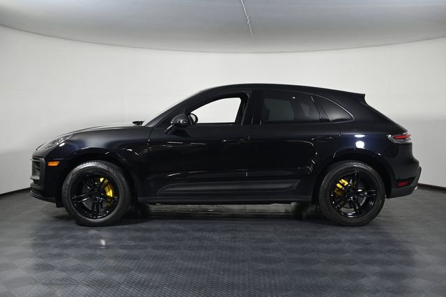 2022 Porsche Macan AWD - 23034269 - 1