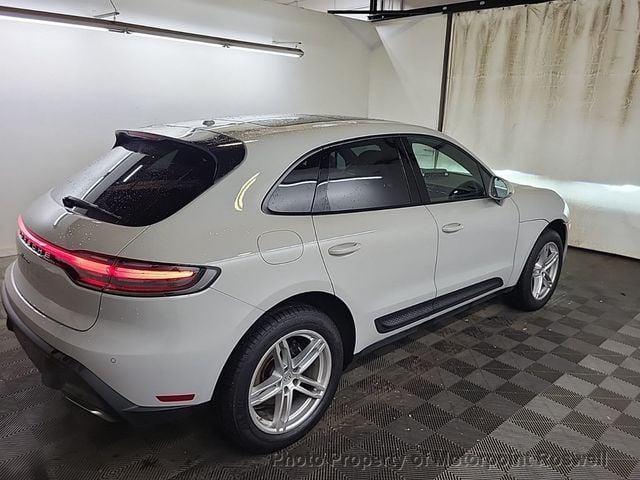 2022 Porsche Macan AWD - 22961887 - 2