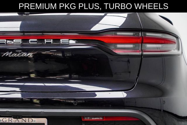 2022 Porsche Macan AWD - 23045011 - 14