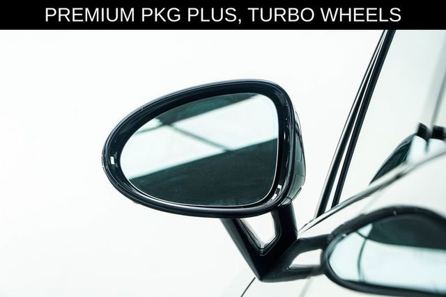 2022 Porsche Macan AWD - 23045011 - 16
